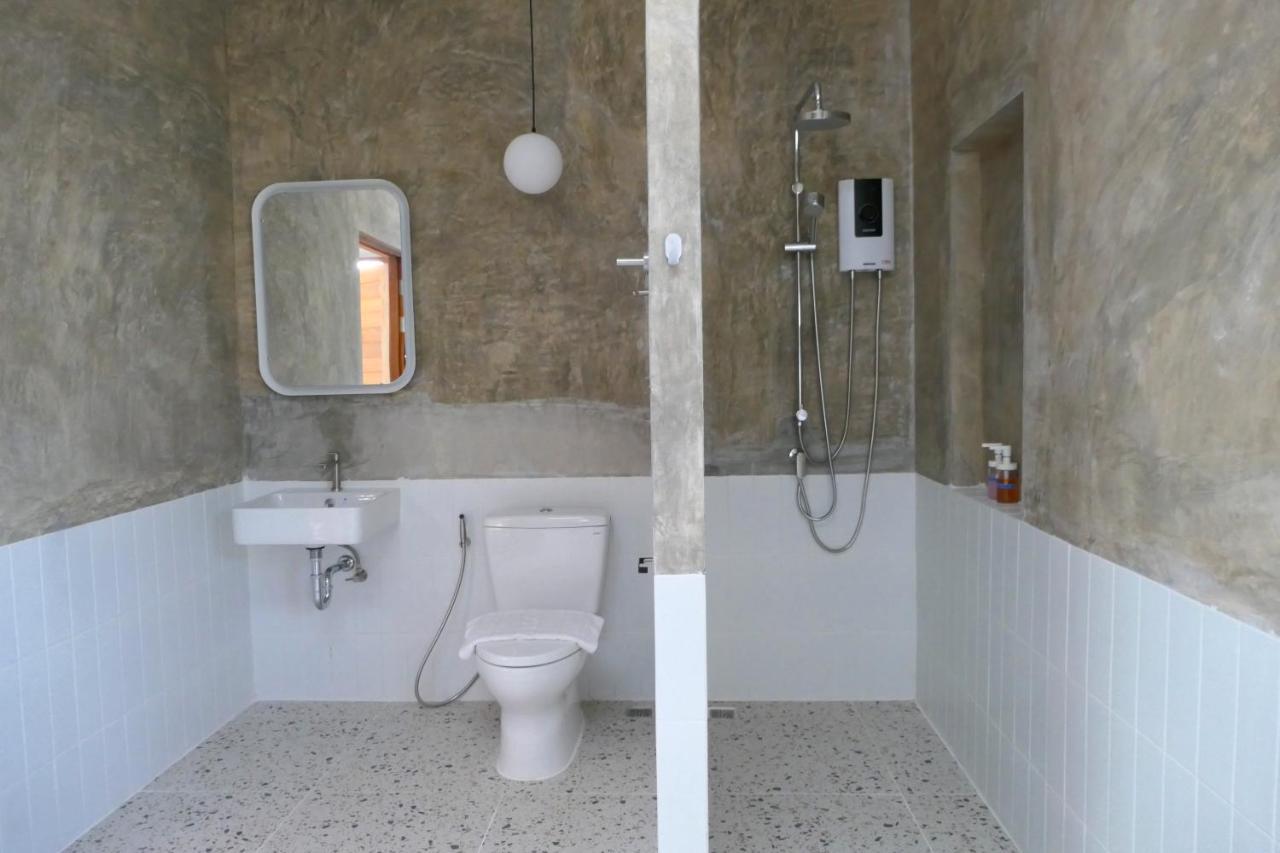 Banmon Makok Hotel Ban Makok Buitenkant foto